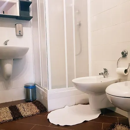 ホームステイ Airport -