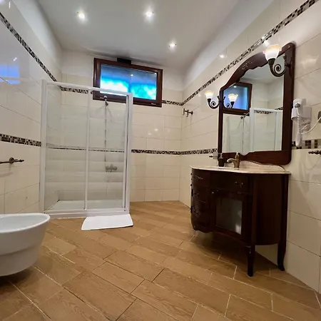 Quarto em Acomodações Particulares Airport - *